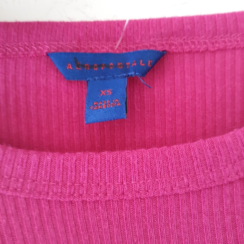 NWOT Aeropostale Women's Cold Shoulder Ribbed Top - Picture 4 of 5